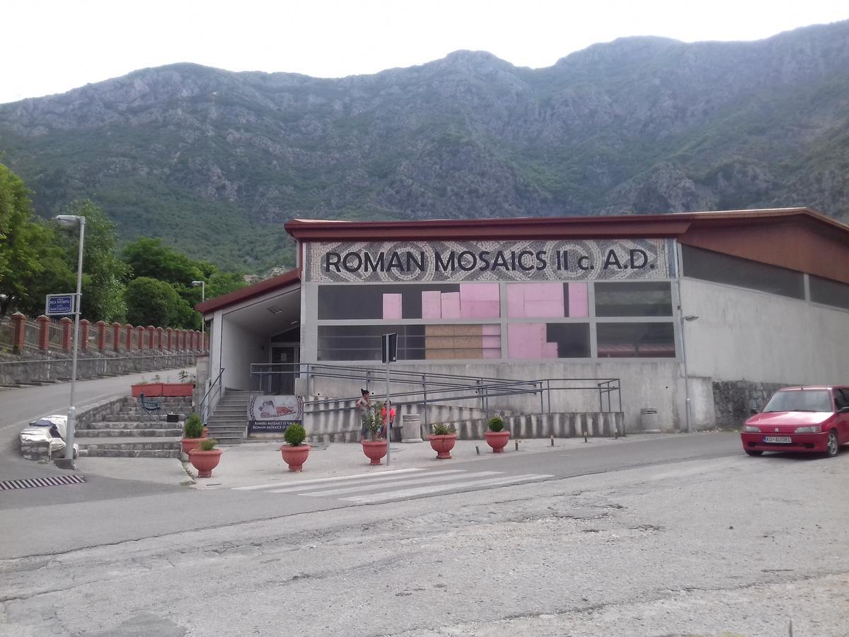 Apartmani Mozaici 里桑 外观 照片