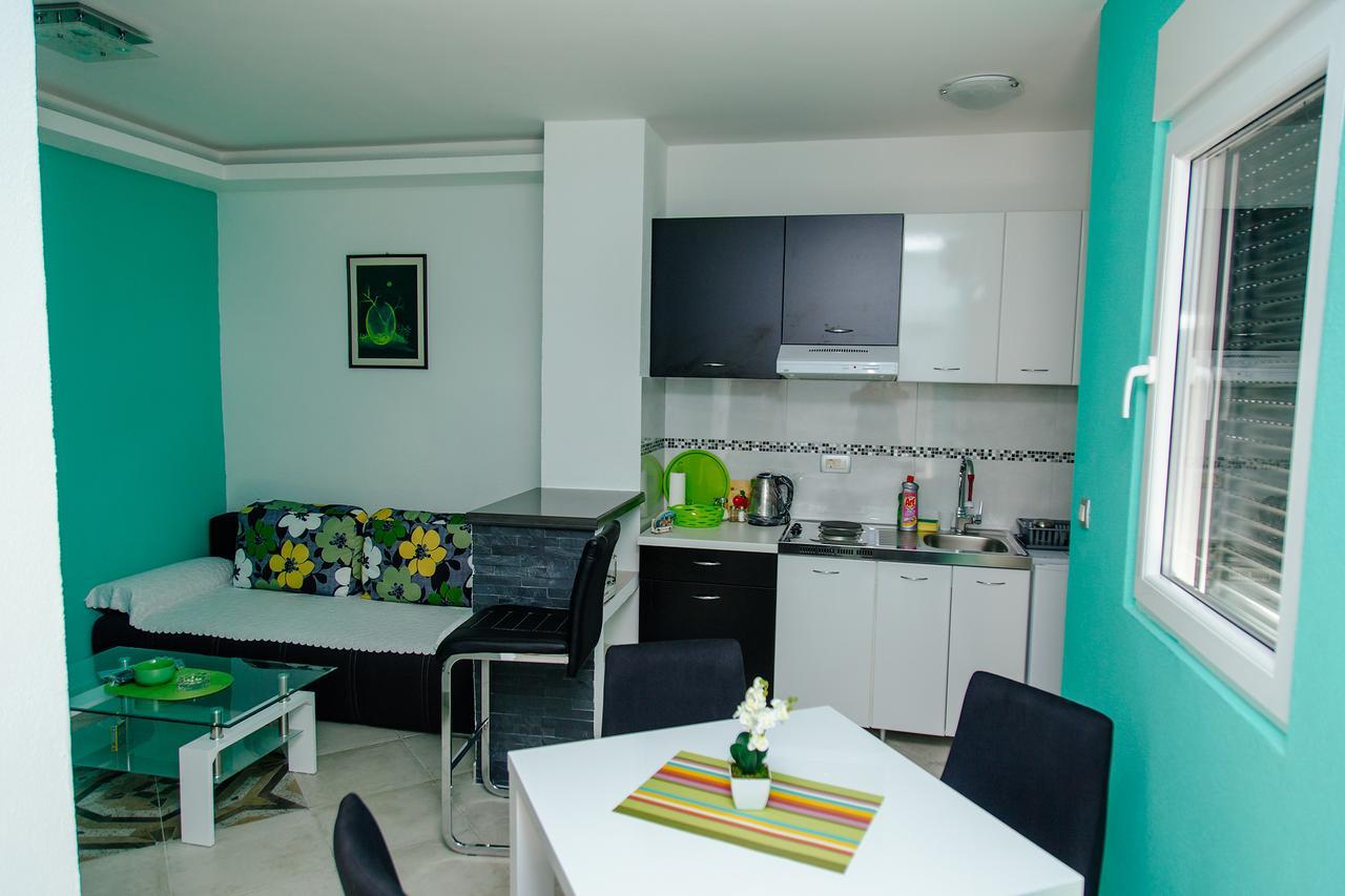 Apartmani Mozaici 里桑 外观 照片