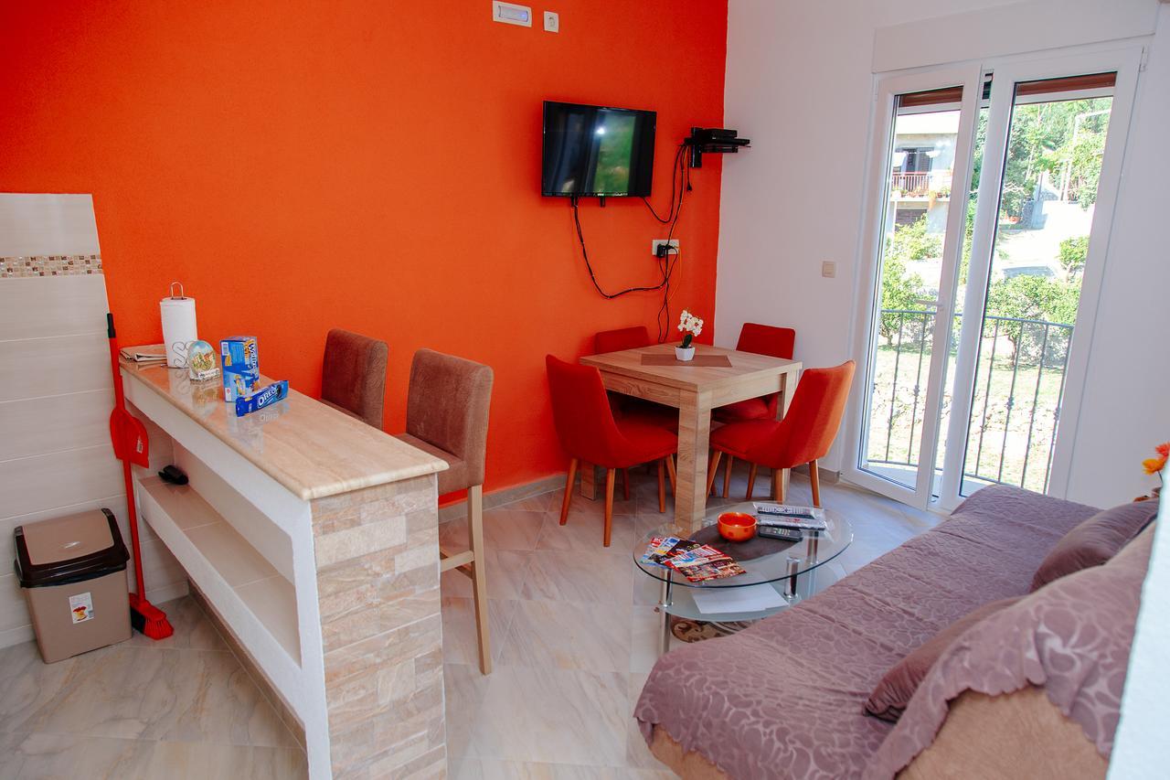 Apartmani Mozaici 里桑 外观 照片