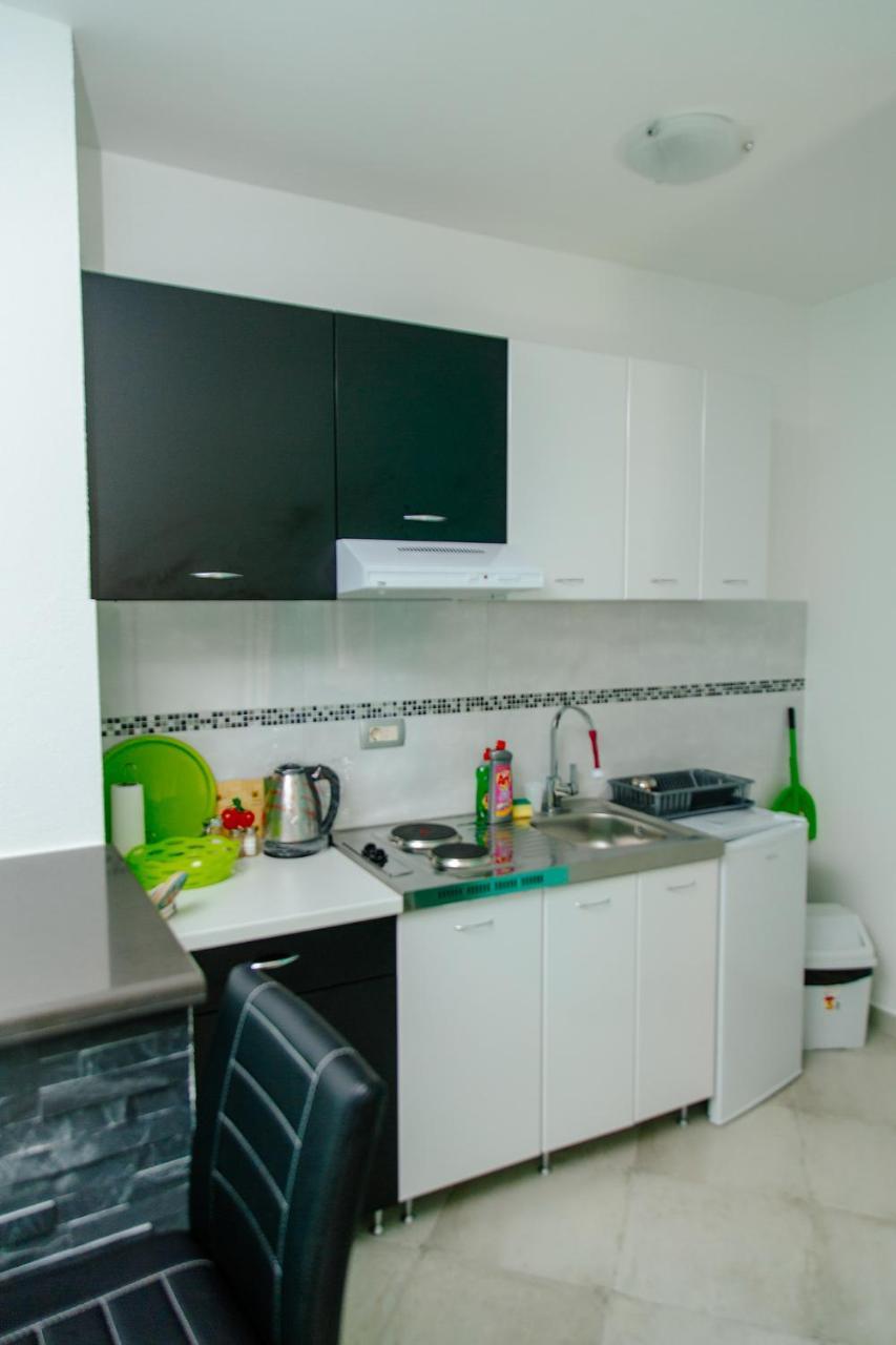 Apartmani Mozaici 里桑 外观 照片